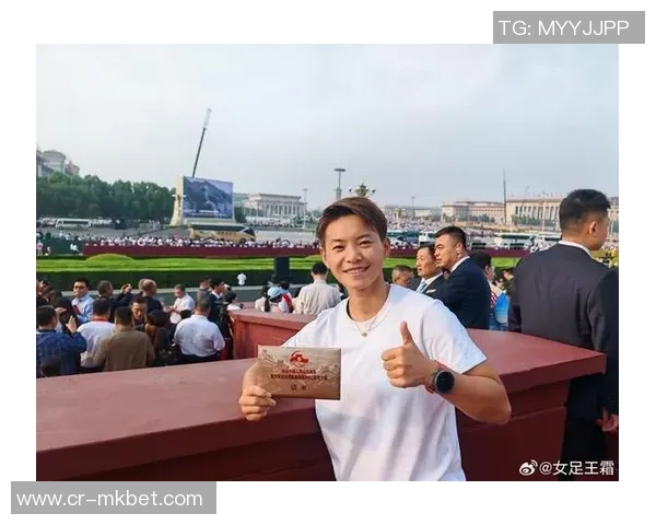 王霜成功通过武体博士资格审核努力追求体育学博士学位的女足明星