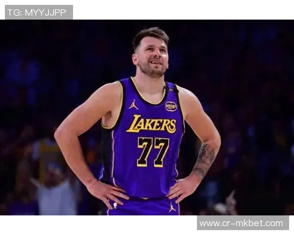 东契奇谈关键时刻表现:专注度提升助力球队13战全胜 东契奇谈关键时刻表现:专注度提升助力球队13战全胜